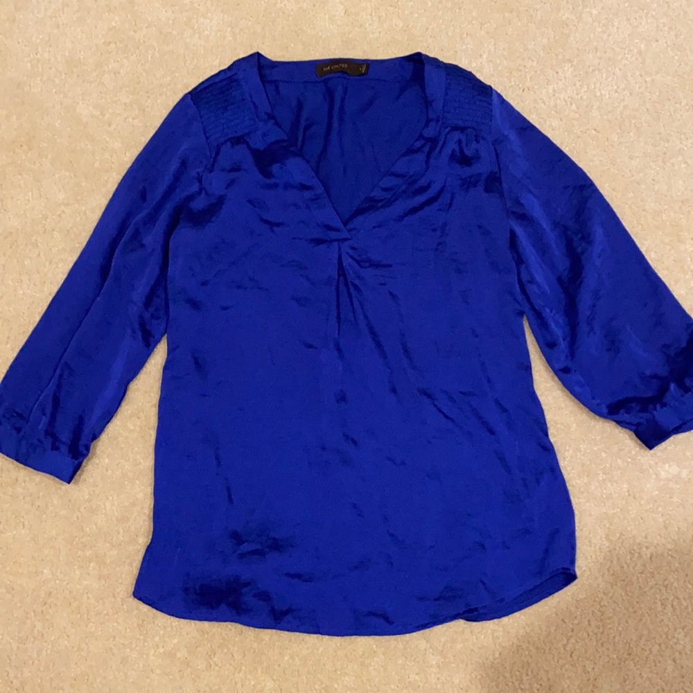 Dressy v neck blouse